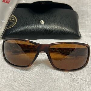 Suncloud Polarized Polaroid Ricochet sunglasses with Ray-Ban case